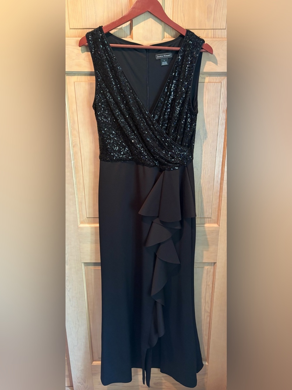 Jessica Howard Black Sequin Draped Evening Dress Sz. 12